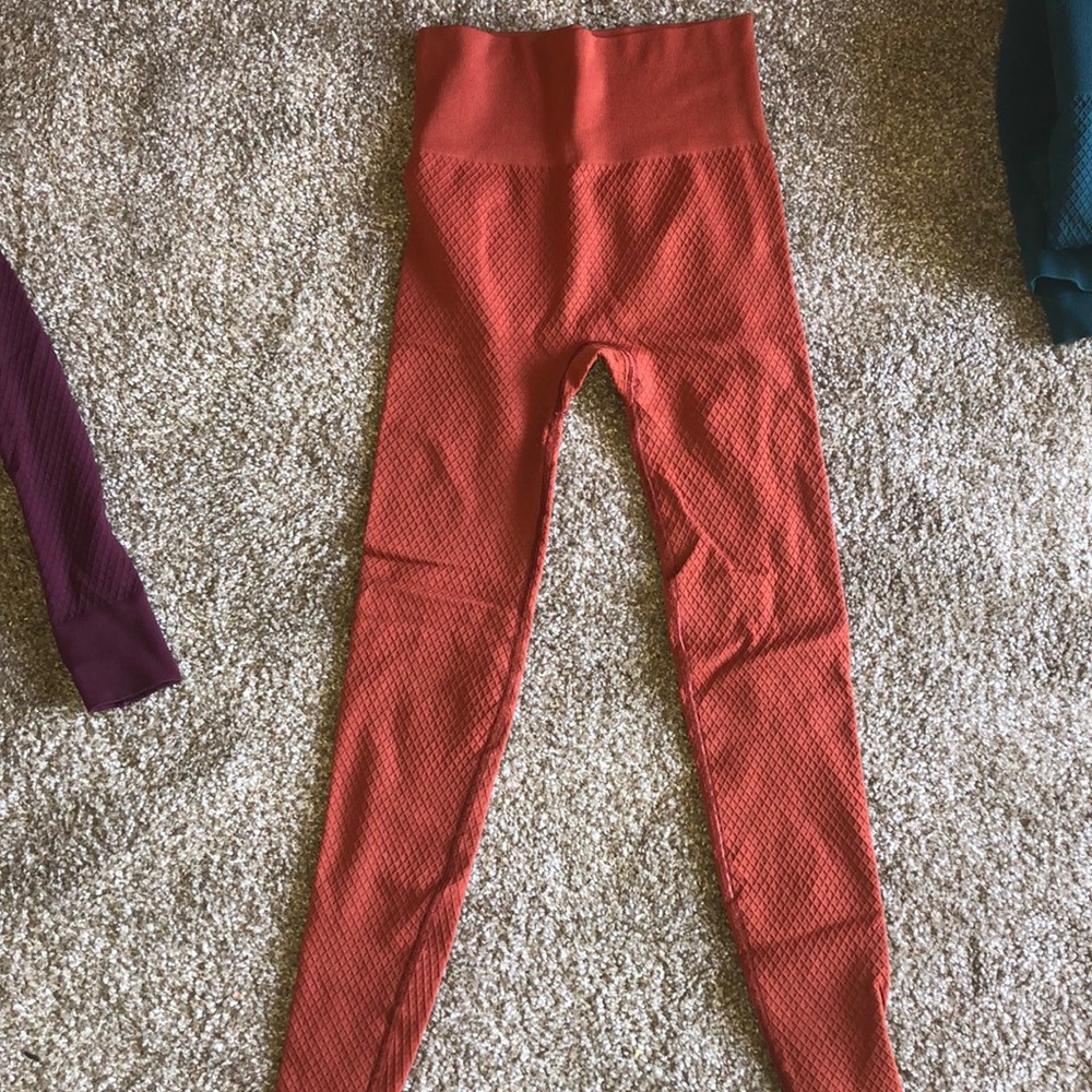 Balance Athletica Quartz Pants-Amber - Picture 1 of 2